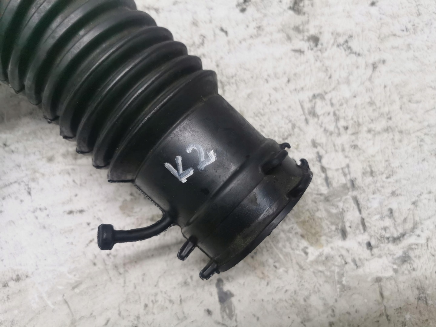 pipe air RENAULT SCENIC III 1.4 165750001R