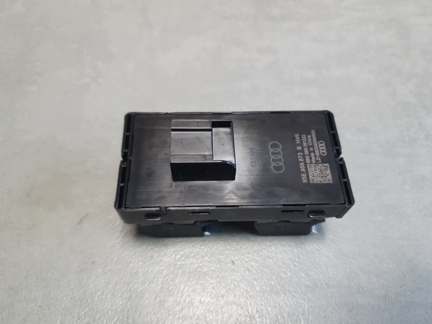 Audi SQ6 e-tron fensterschalter links 85E959873B