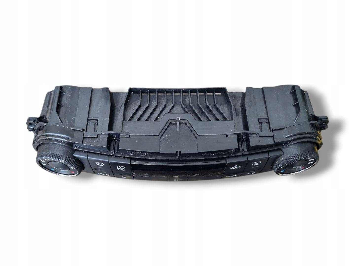 control panel of the air conditioning Mercedes-Benz E W211 facelift S211 2007