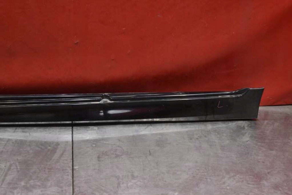 cap threshold left 668 BMW F10 sedan 09-13