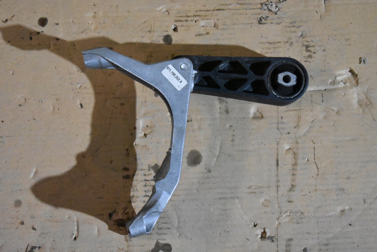 IDEALNA engine mount PORSCHE PANAMERA 971 TURBO CVD 1