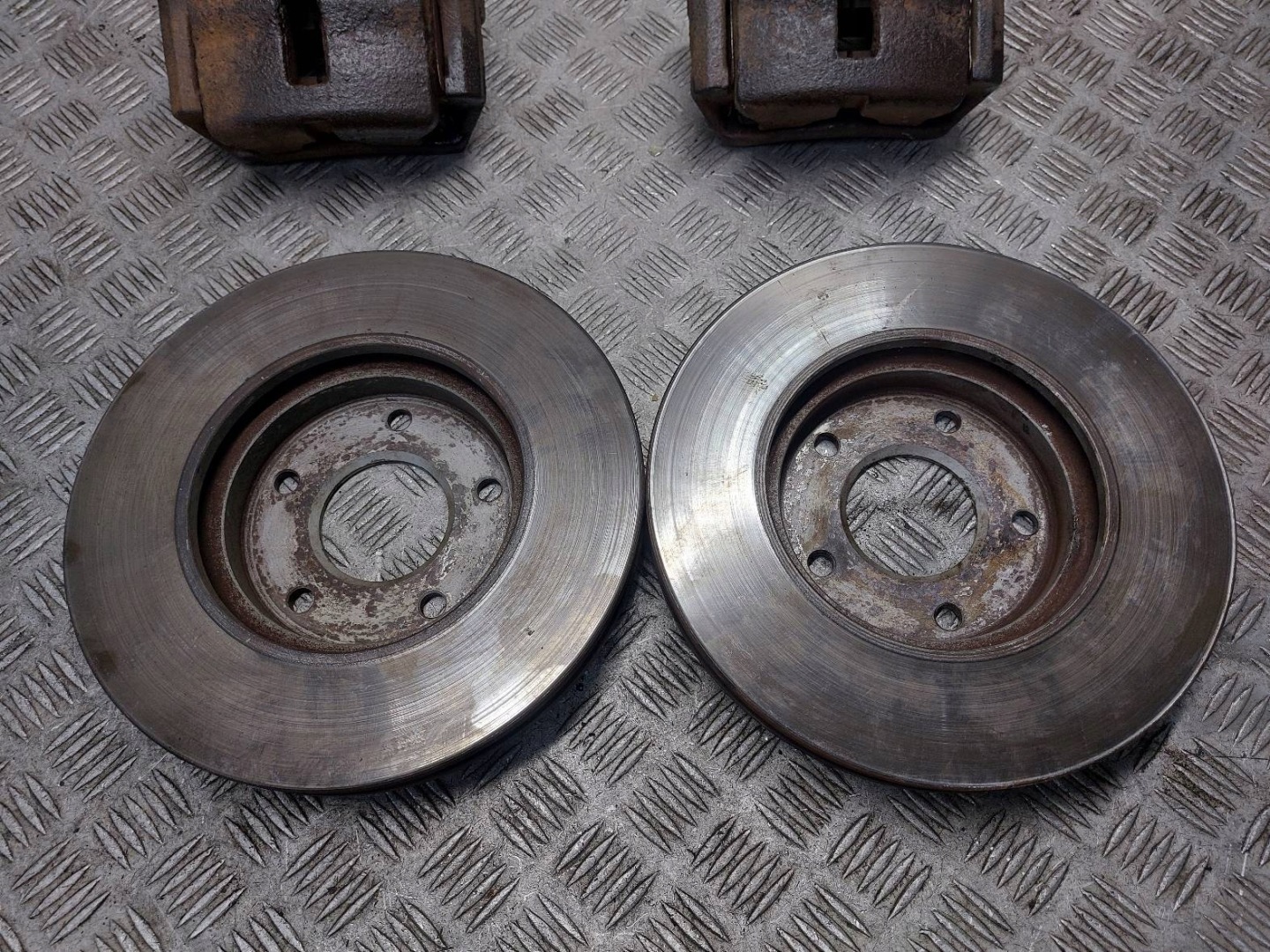 discs brake front + calipers NISSAN PRIMERA P12 1.6 16V