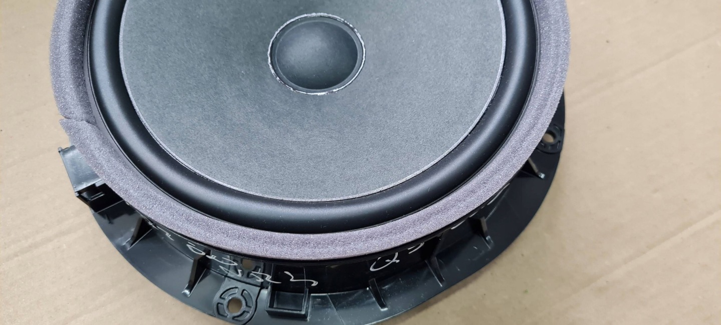 Q5 80A speaker door front left right 80A035415