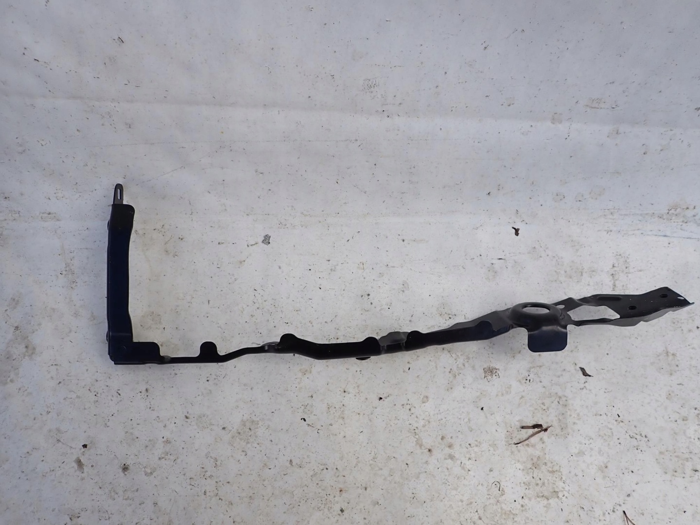 AUDI A4 B9 A5 8W 15-> console holder right