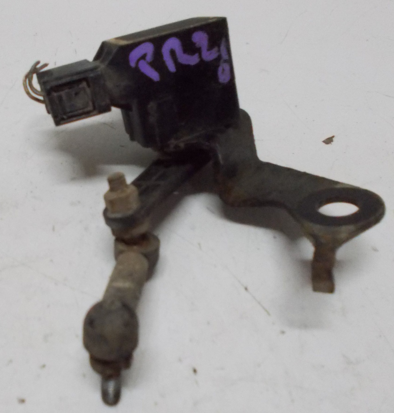 BMW X3 E83 3.0D 08R Sensor POZIOMKOKWANIA Leuchten 6784701