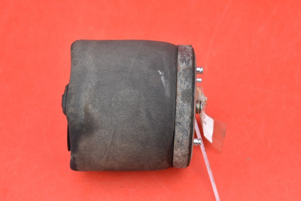 MIECH silent block left rear part 1094613 BMW E39 2.5 TDS 143 KM KOMBI