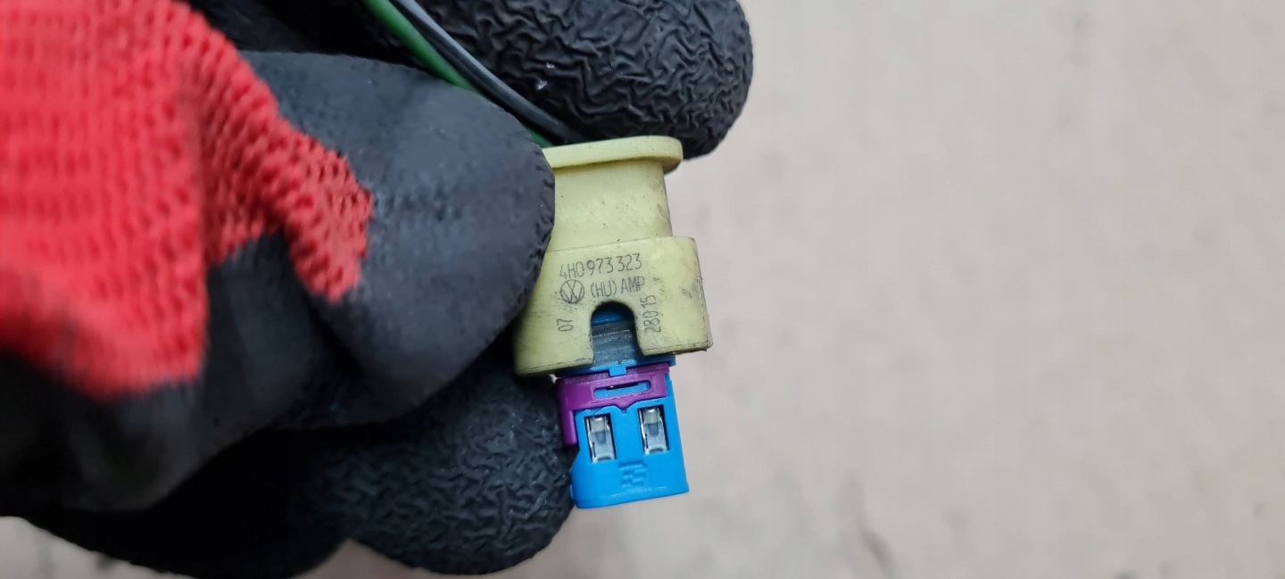 A4 B9 8W impact sensor connecting spoiler 4M0959651 A5 8W Q7 4M Q5 80A