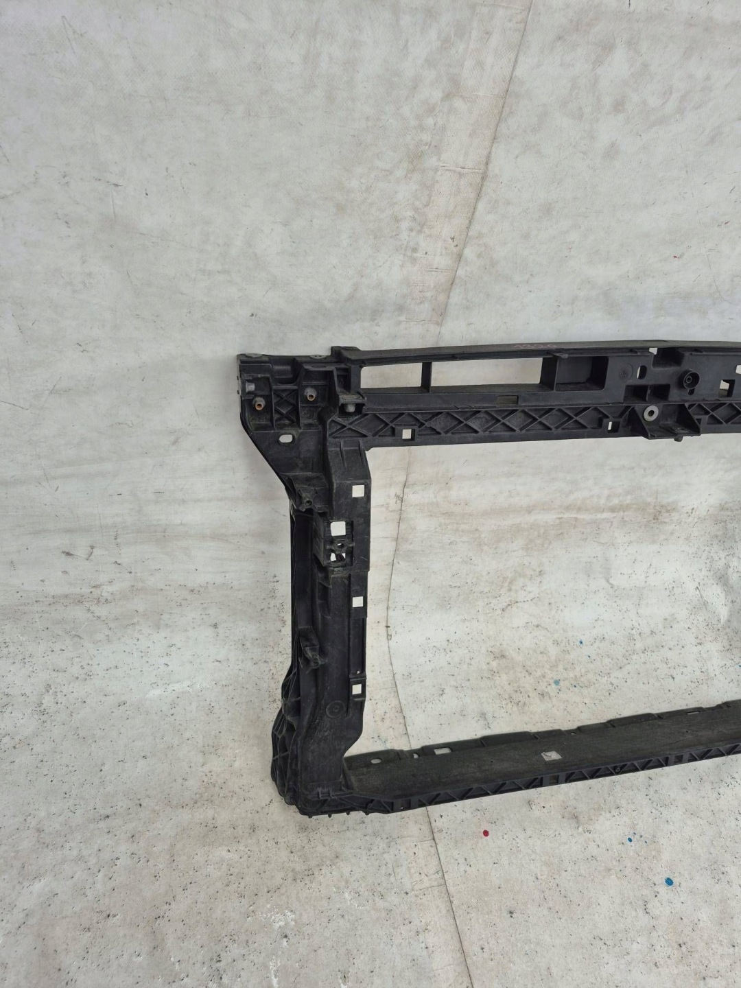 SKODA SUPERB III 3 3V0 15- support panel for radiators pillar iron 3V0805588D