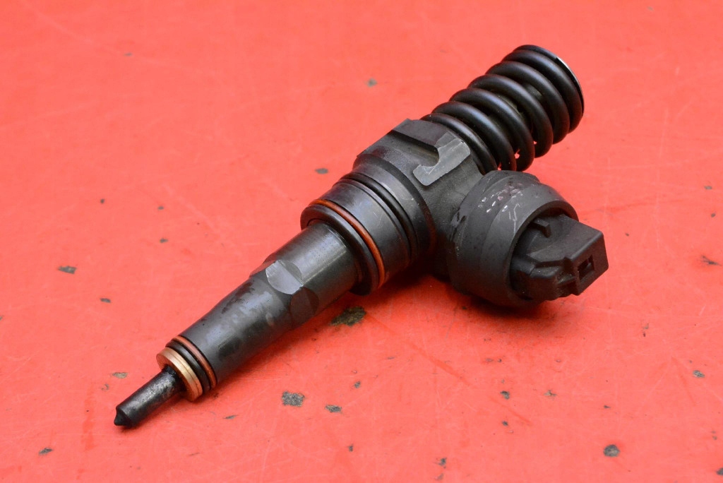Einspritzdüse Einspritzdüse 038130073BA VW PASSAT B5 1.9 TDI 131 KM 96-00