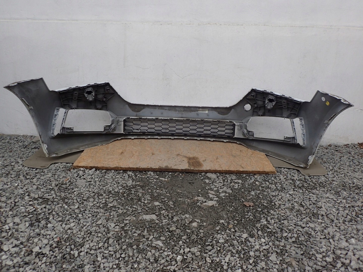 bumper front front SKODA SCALA 567 NW1 2019
