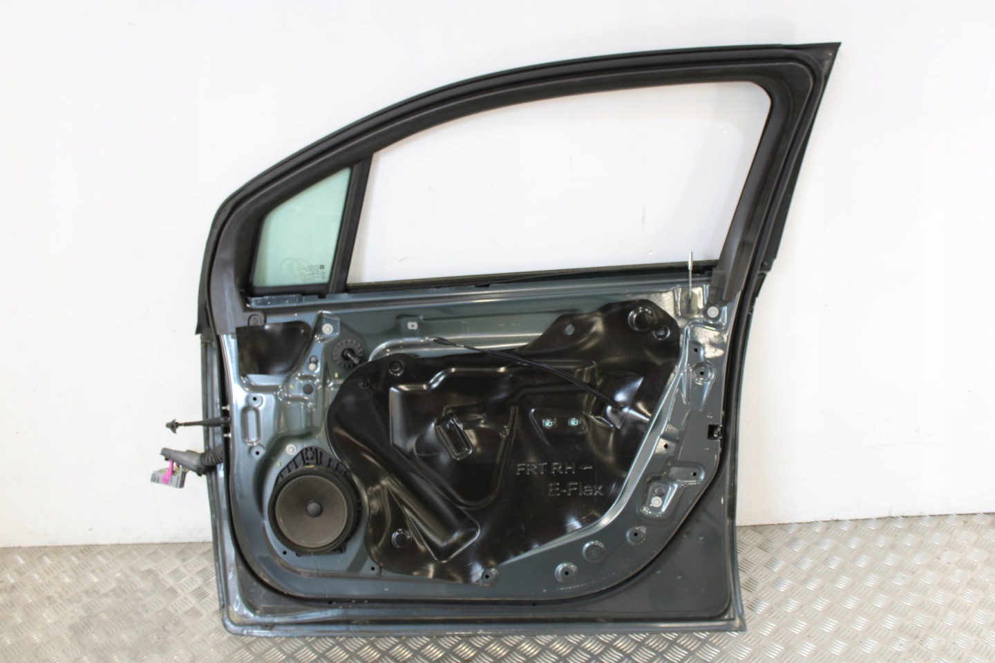 door right front right front complete OPEL AMPERA 1,4 BENZ