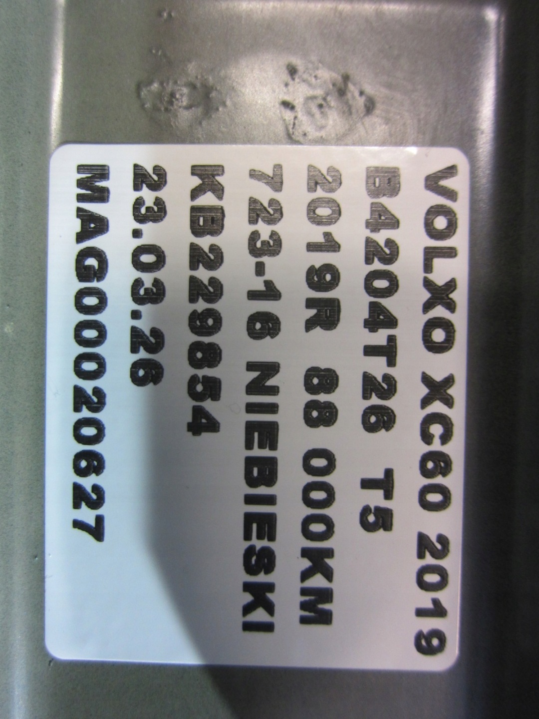 VOLVO XC60 II XC 60 Gauche Support Aile Console Support plaque 723 31424580