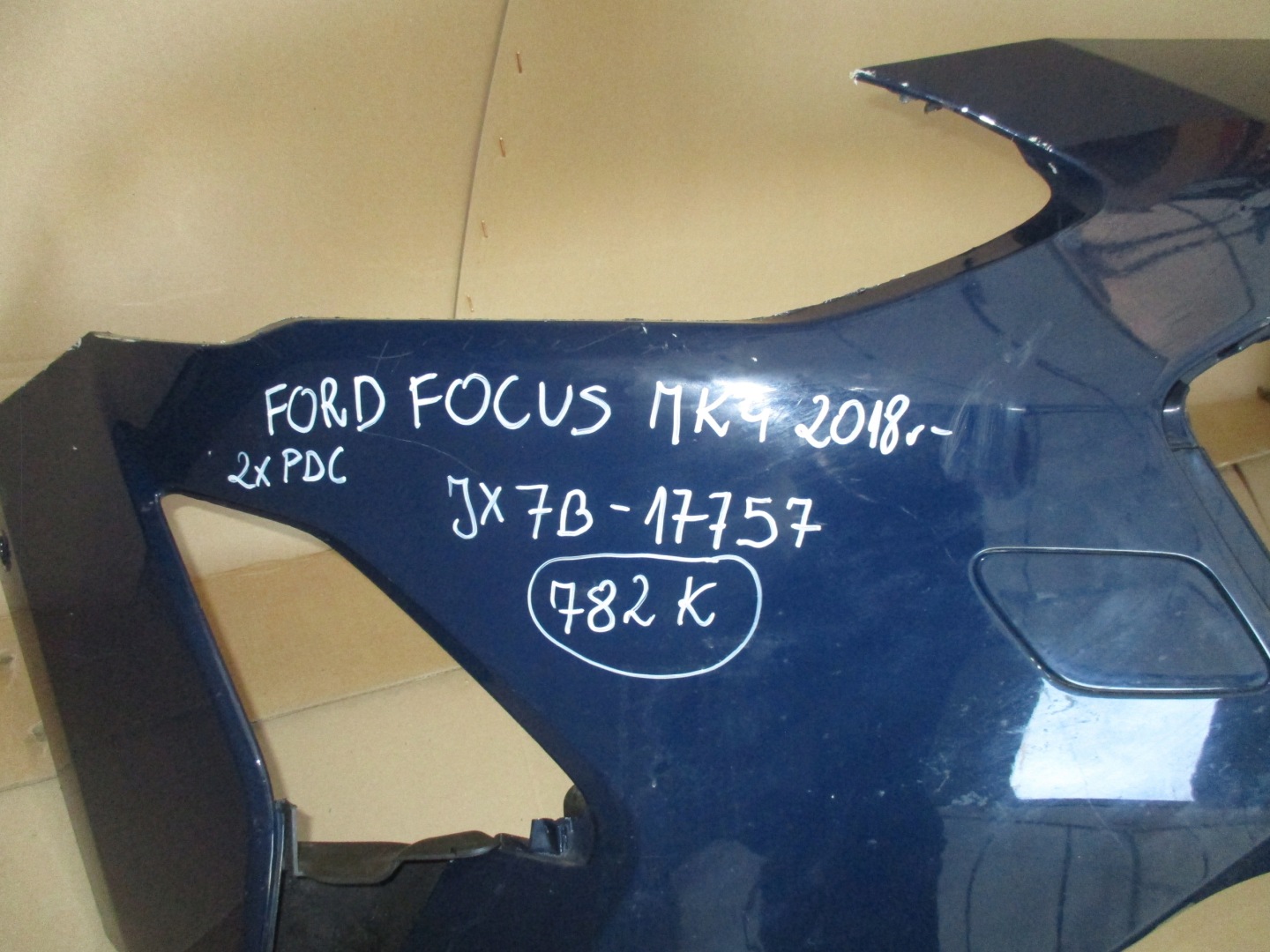 bumper front front Ford Focus MK4 2018r- 2xPDC JX7B-17757