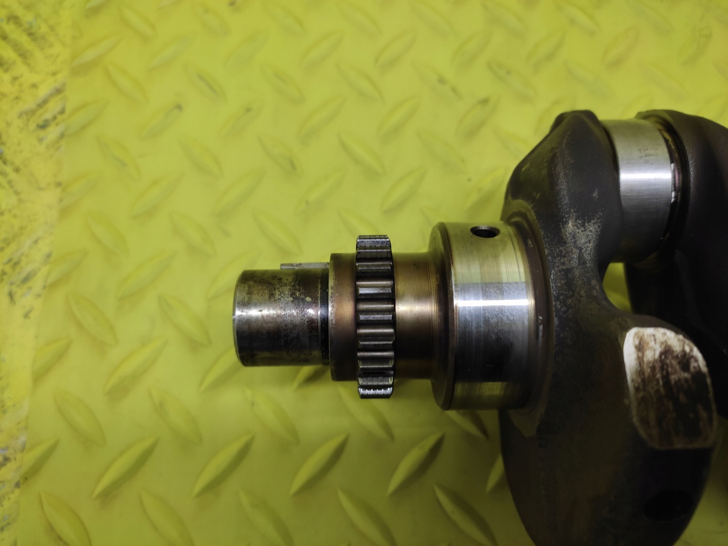 TOYOTA YARIS and 1.0 crank