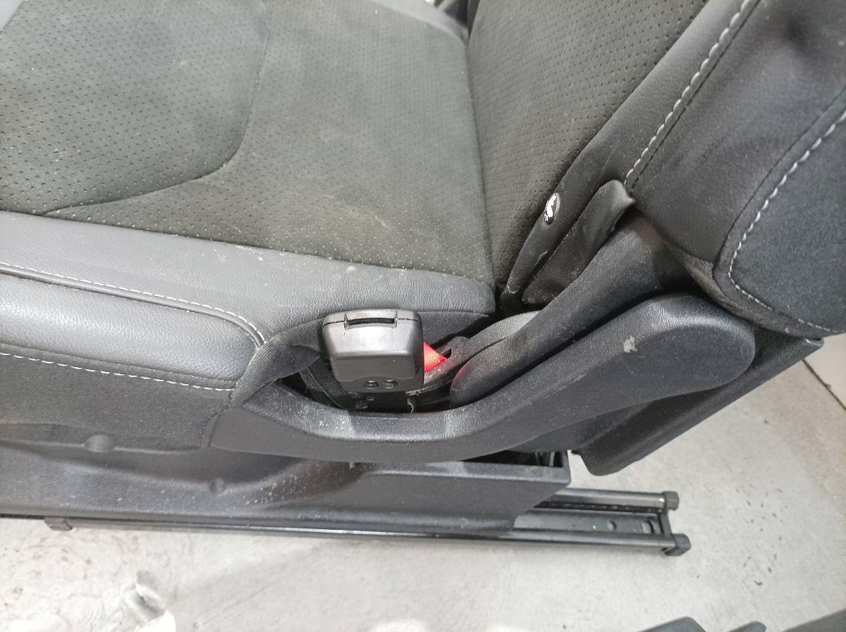Sitze II RZAD KOMPLET Halbleder Ford Galaxy Mk4 (2015-2023)