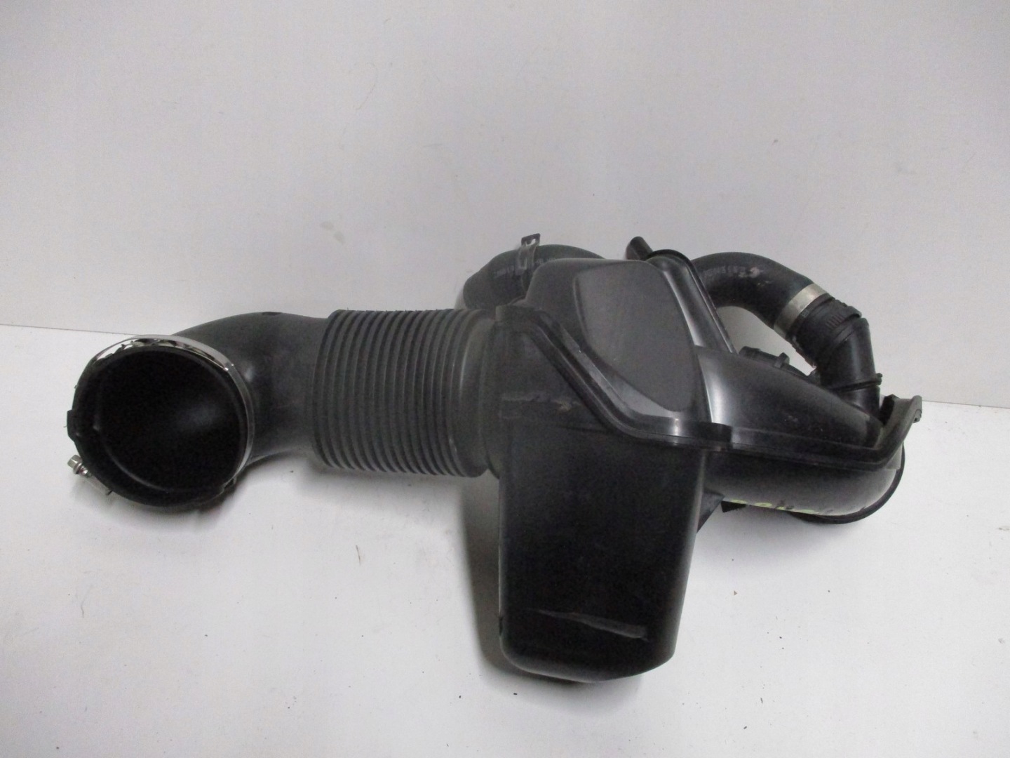 pipe REZONATOR RANGE ROVER VELAR 1287959S01