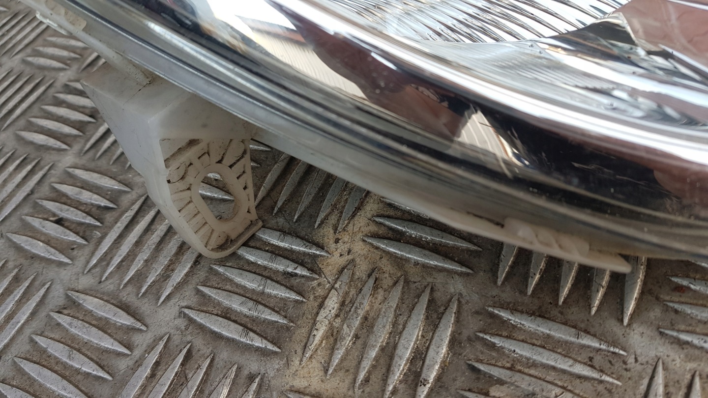 SMART FORTWO LIFT light right front