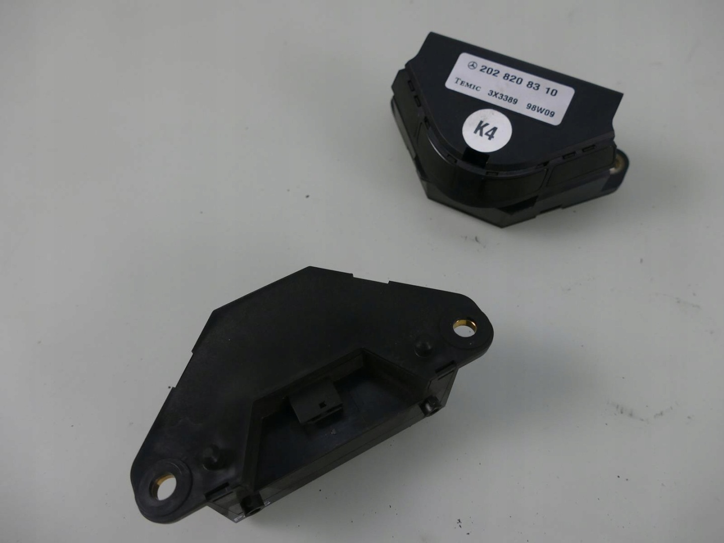 MERCEDES C W202 LIFT module ALARMU sensor SENSOR