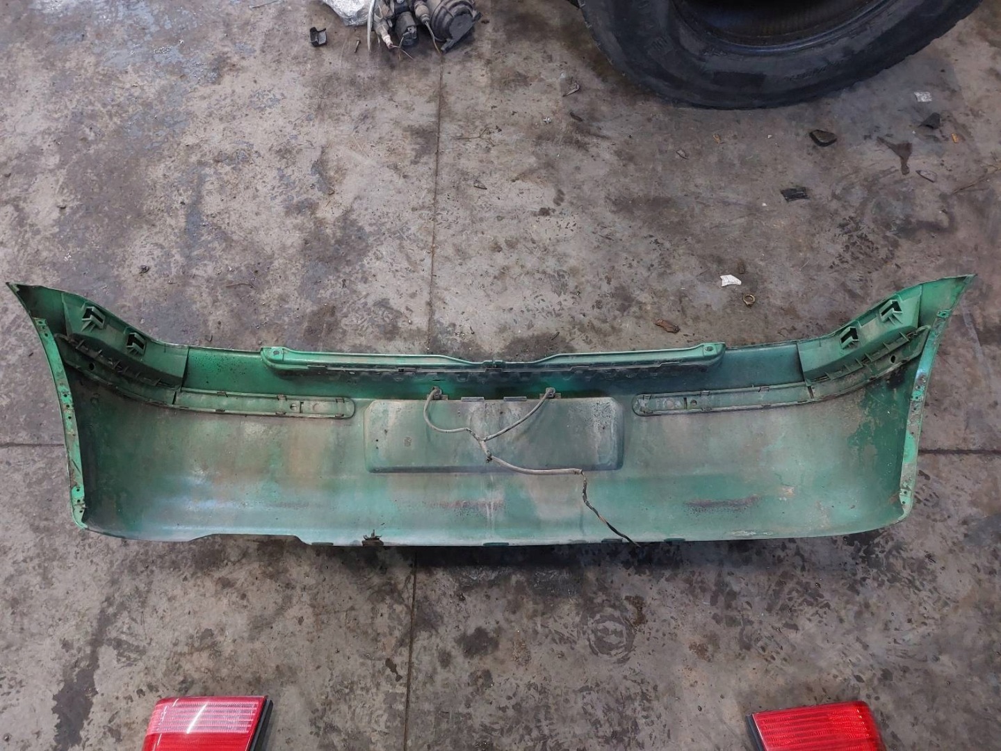 Complet Arrière VOLKSWAGEN POLO III LIFT LA6C