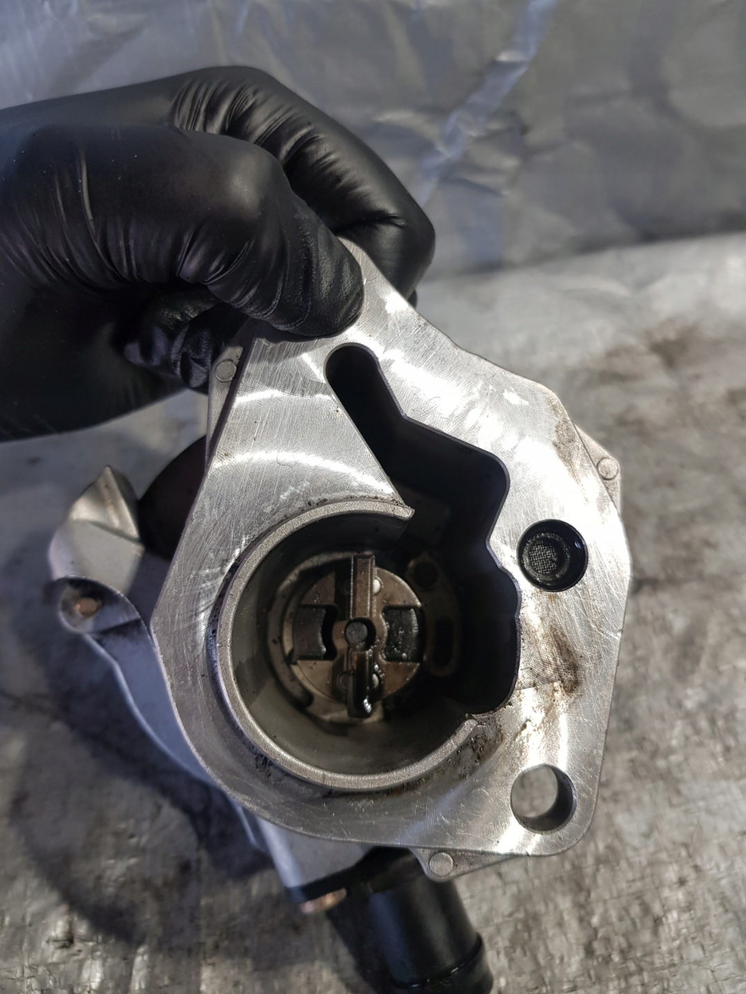 Renault OE 7.00673.00.00 8200521381 Pompa VACUM
