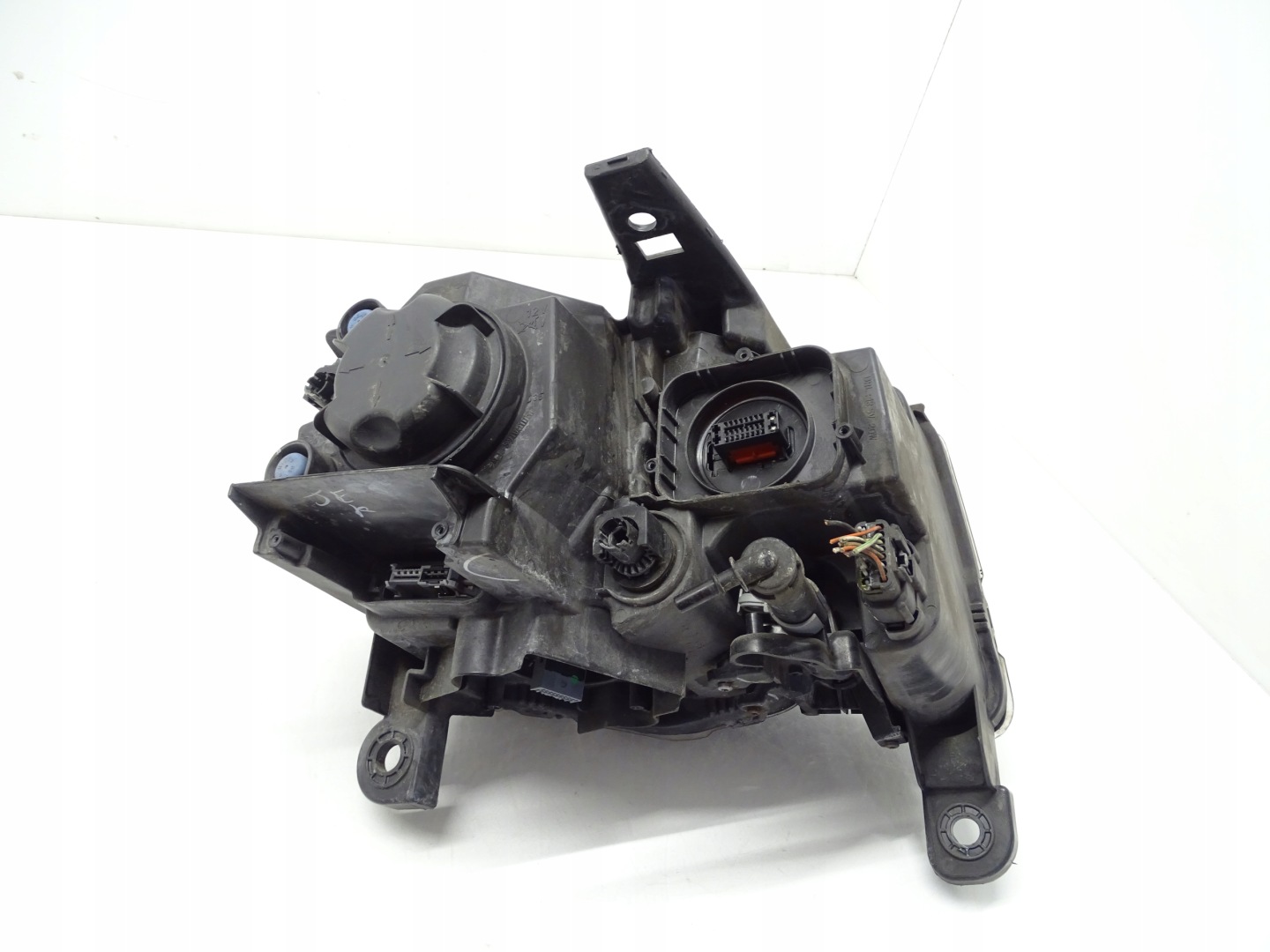 light REFLEKTOR left front JEEP GRAND CHEROKEE UK 68111037AC