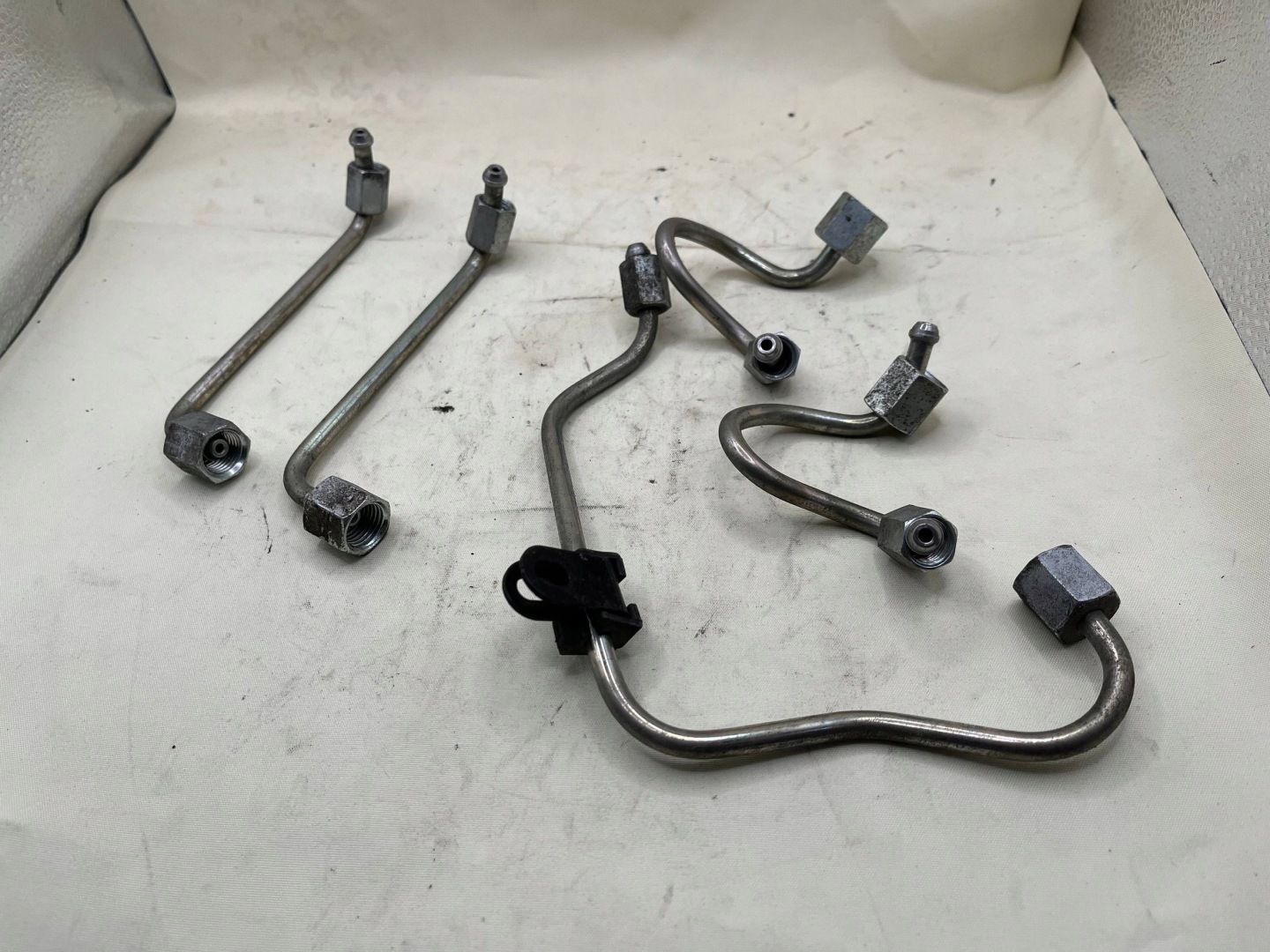 KIA Ceed Tuyaux Pompe d’injection Carburant OEM 314102A410 !J