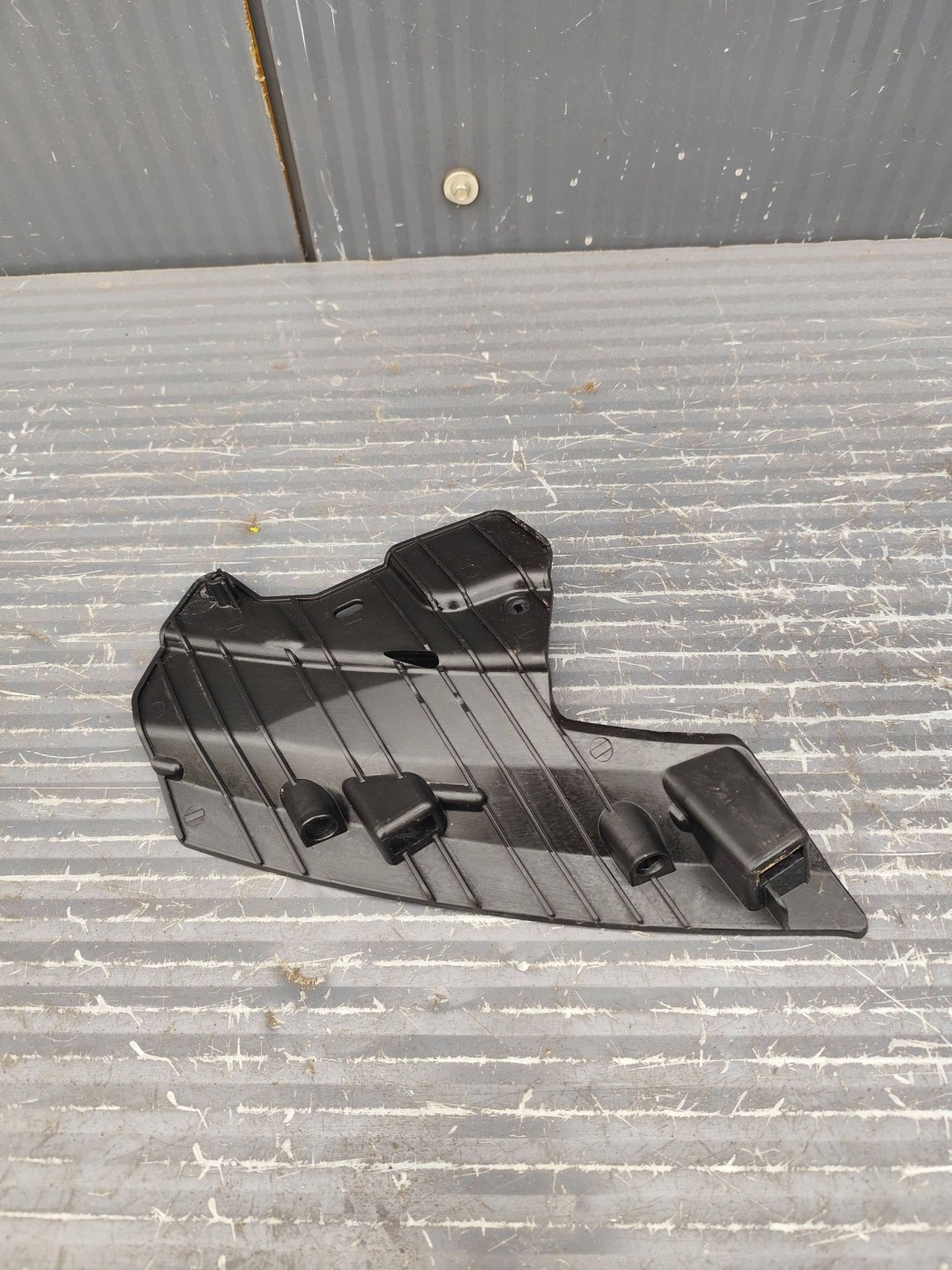 PEUGEOT 408 P54 Support Support plaque Aile Avant Droite IT50480757