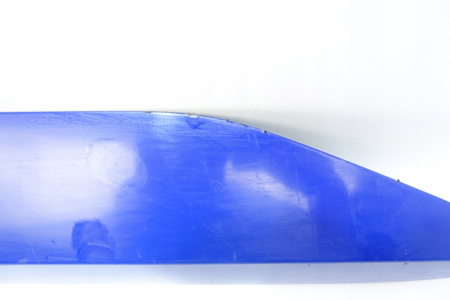 moulding door left rear part SKODA SUPERB III 3V0