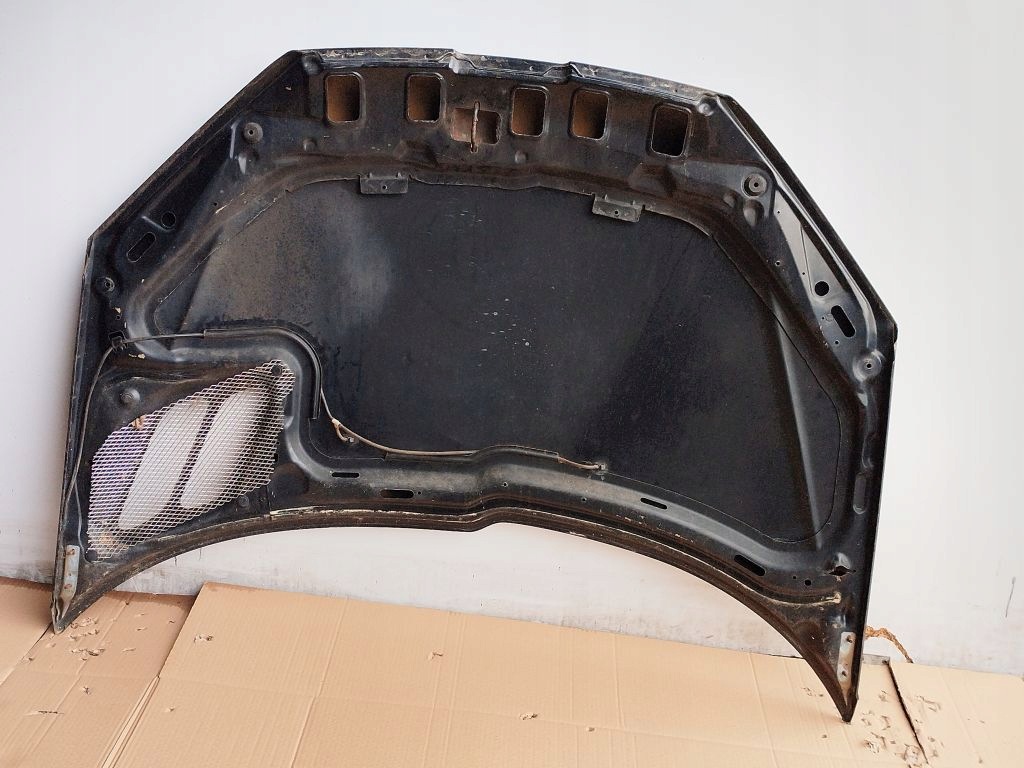 Peugeot 206 bonnet