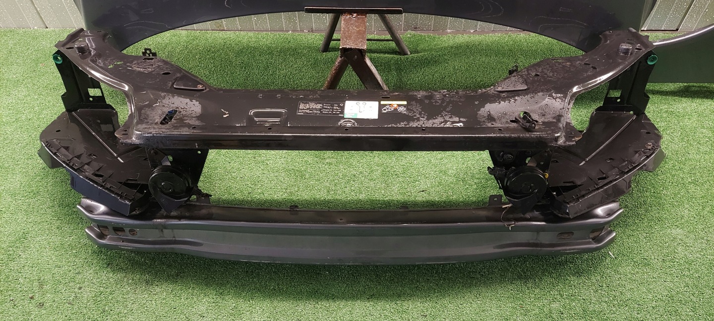 support panel for radiators complete VOLVO V70 S80 XC70 07-16