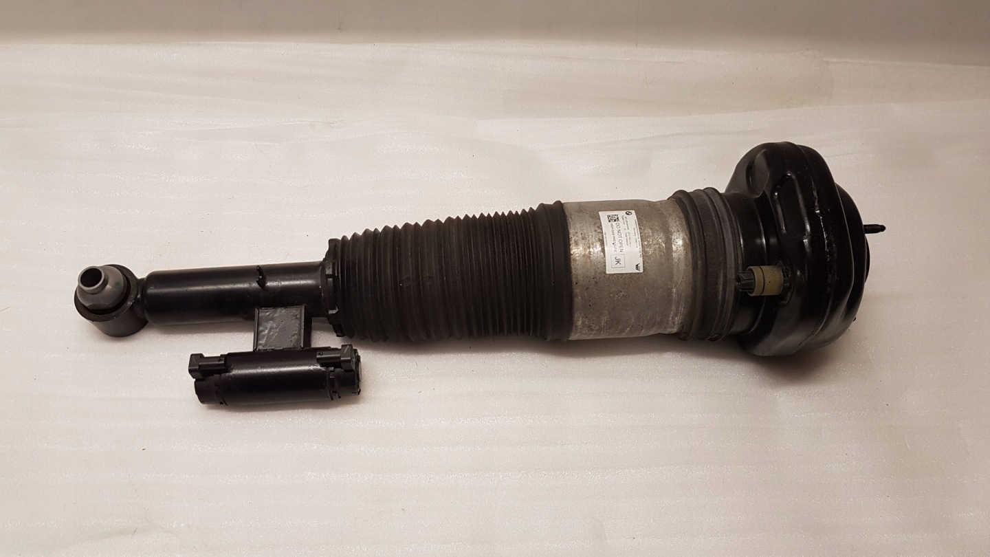 shock absorber left rear part BMW 7 G11 G12 6874593