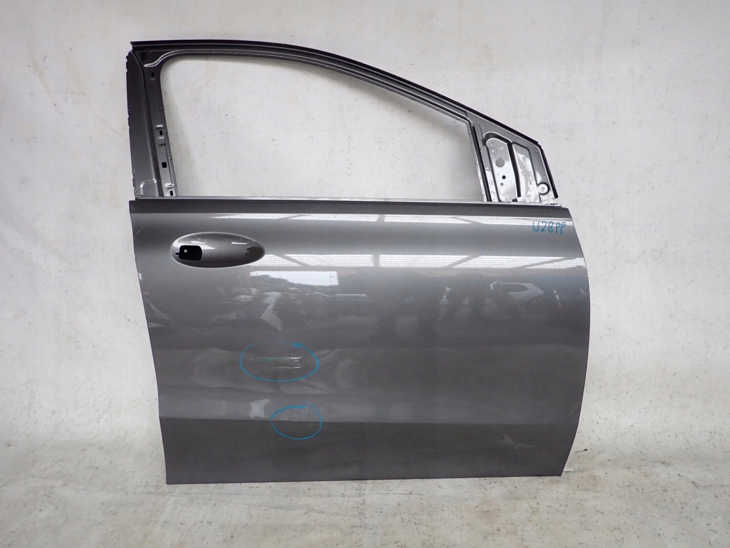 MERCEDES B-KLASA W247 18- door right front front