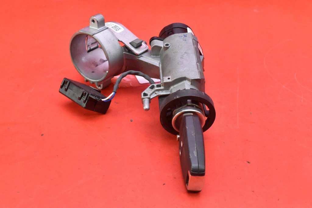 ignition key 25799293 OPEL INSIGNIA A 2.0 CDTI 130 KM 08-14 +PIN