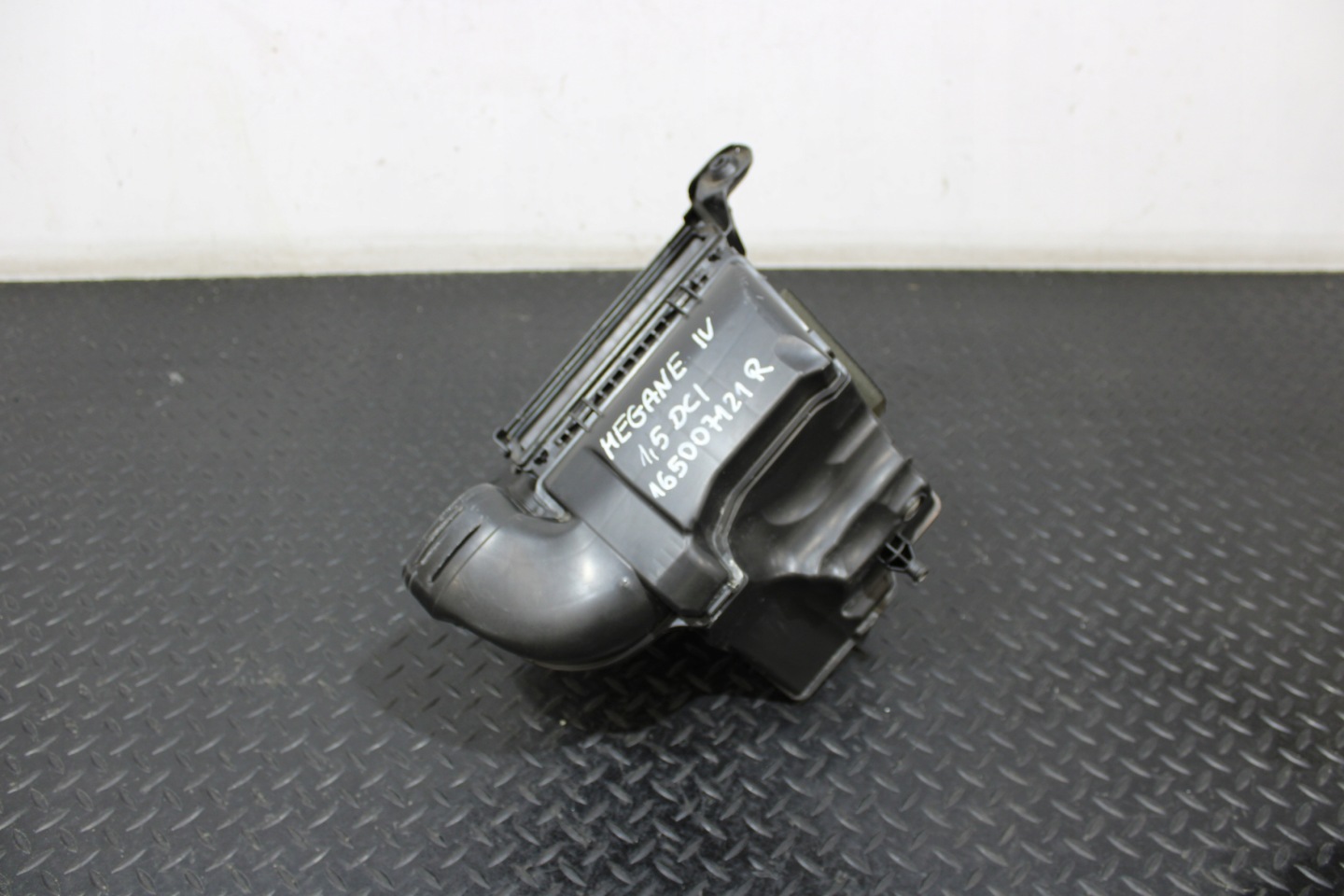 OBUDOWAA filter luft RENAULT MEGANE IV 4 KOMBI 165007121R
