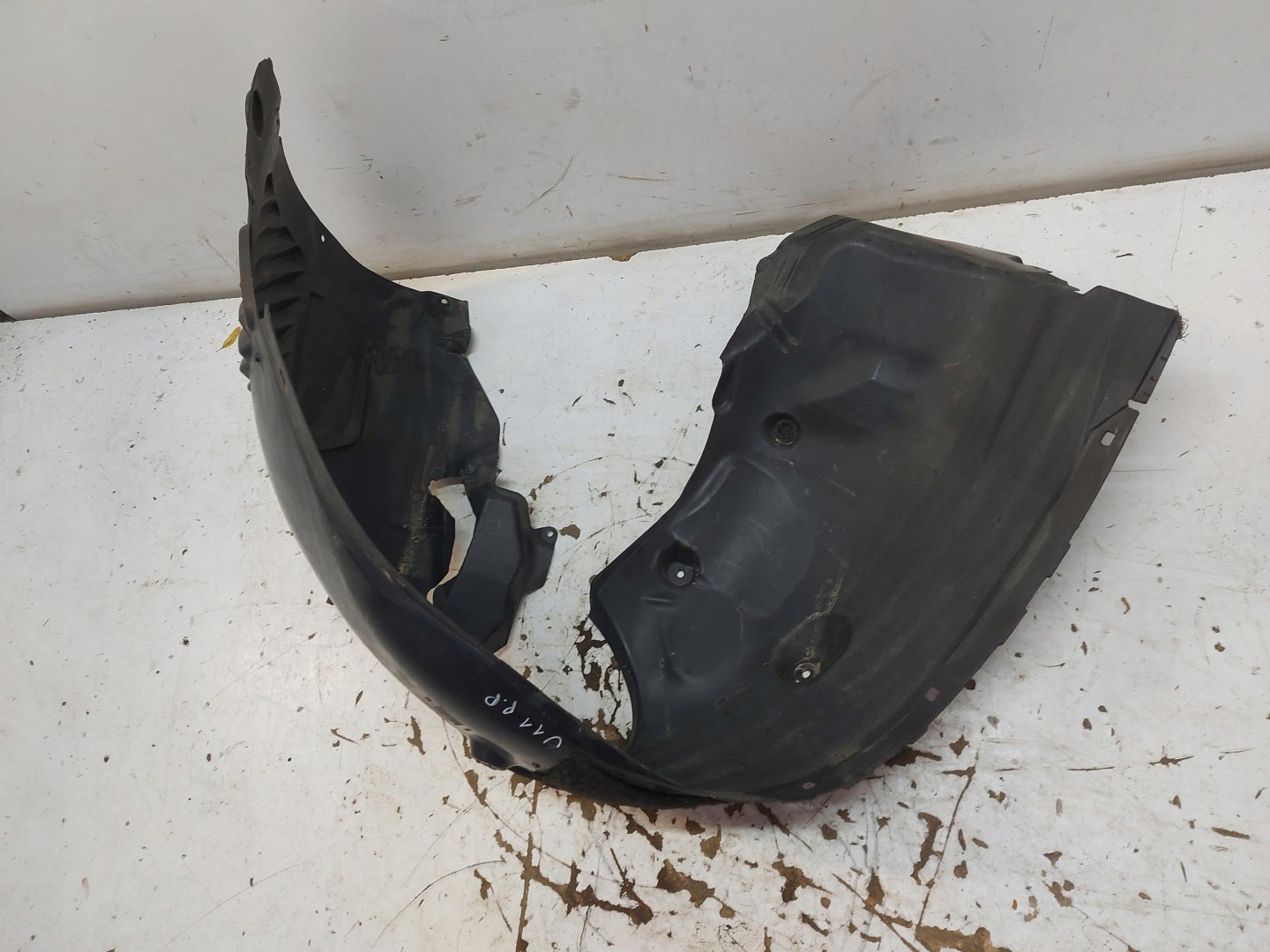 BMW iX1 X1 U11 mudguard front right 9465696