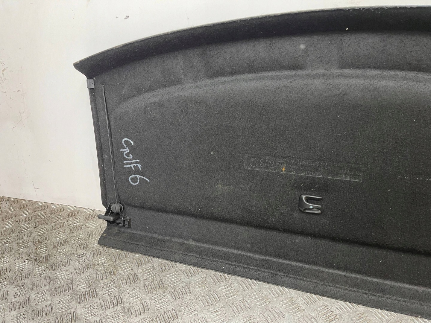 plato boot rear part rear VOLKSWAGEN GOLF VI 6 5K0