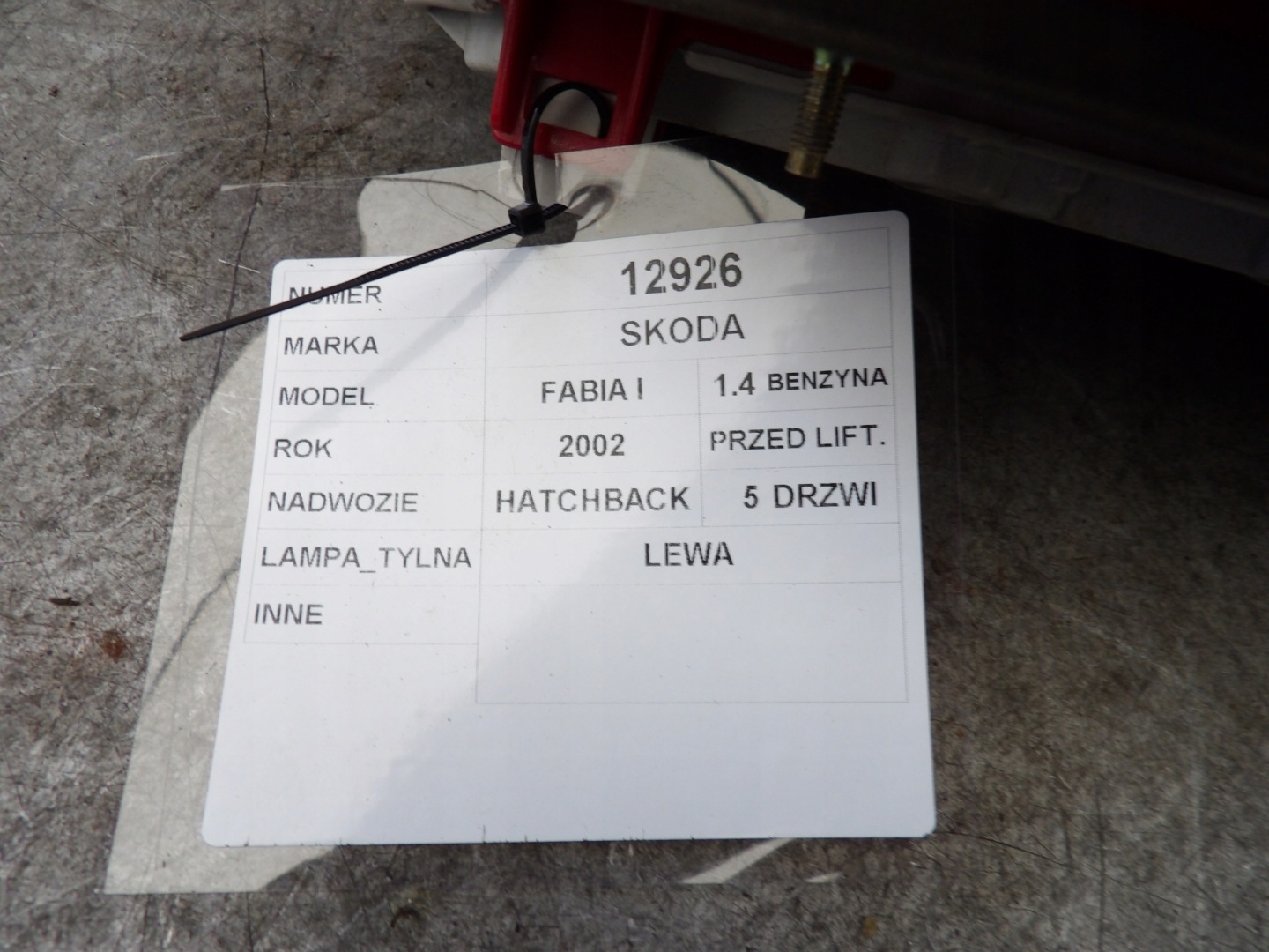 Skoda Fabia and light rear left HB