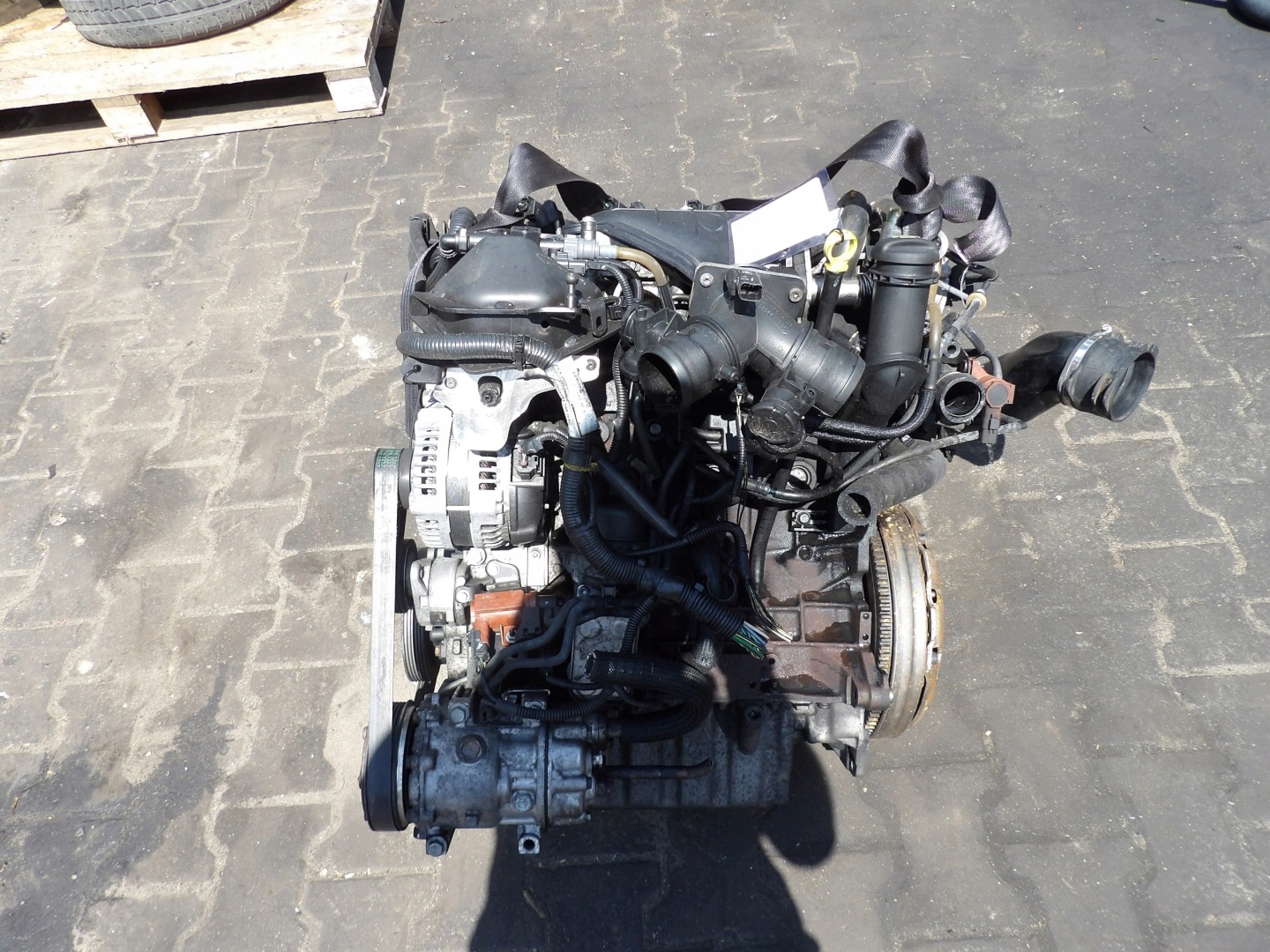 Volvo C30 2,0td engine complete D4204T
