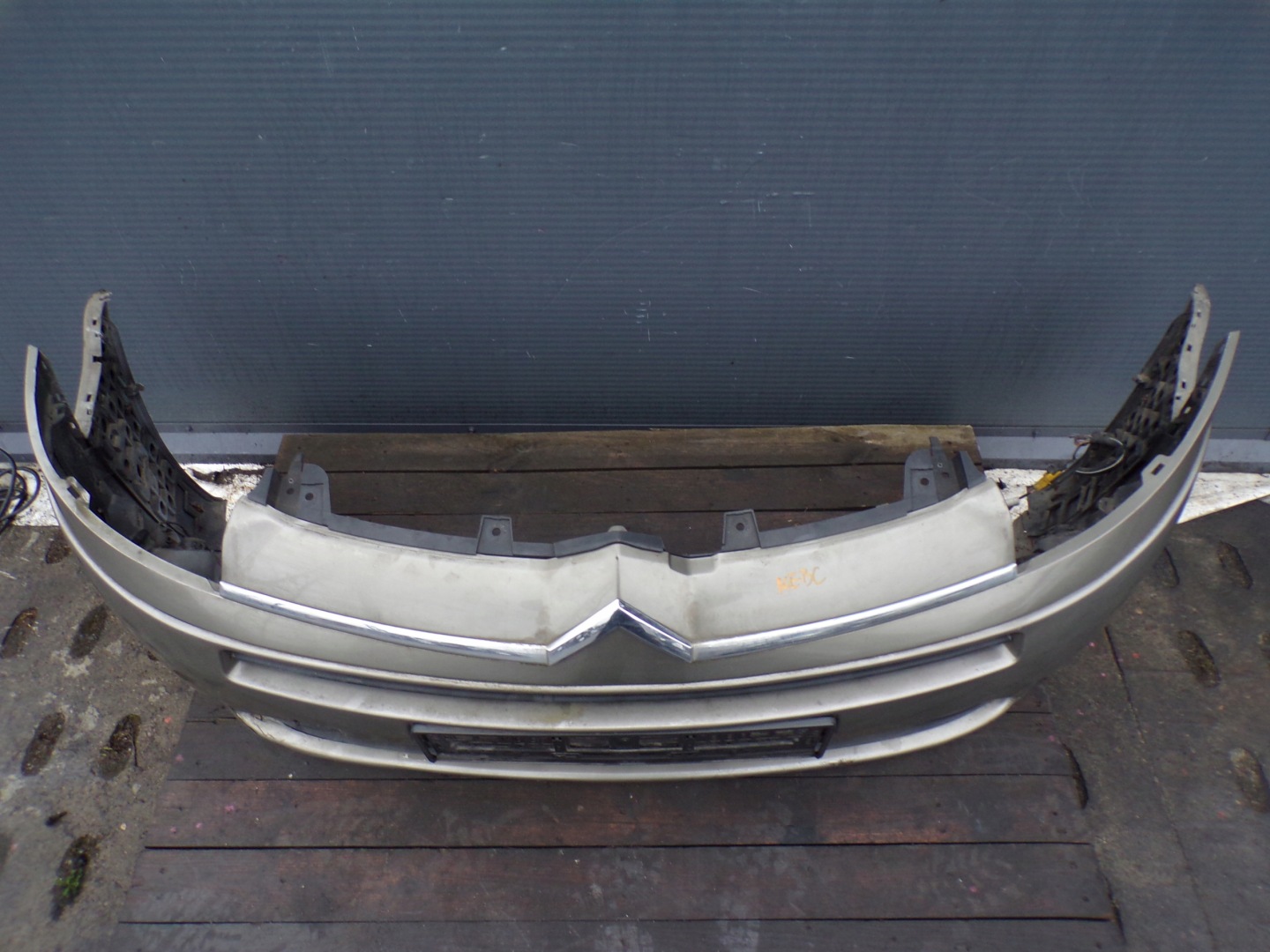 front bumper front CITROEN C4 GRAND PICASSO colour KEBC