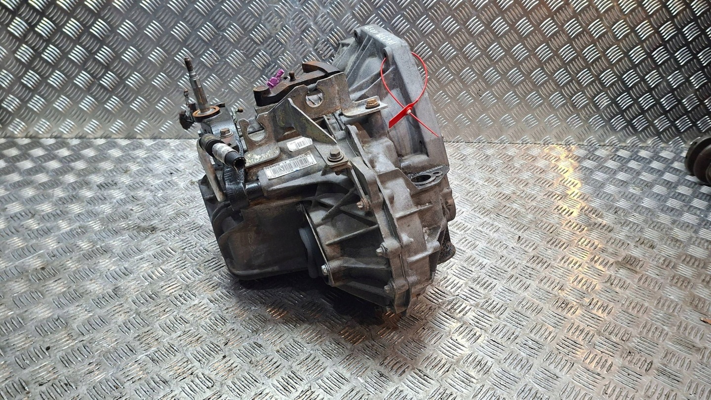 Getriebe PK6378 RENAULT TRAFIC II VIVARO A 2.5 DCI