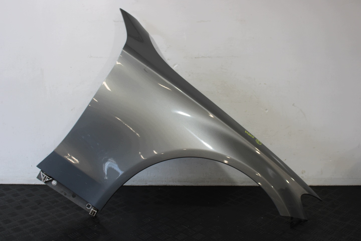 fender right front front MERCEDES C-KLASA W205 1.6 CDI