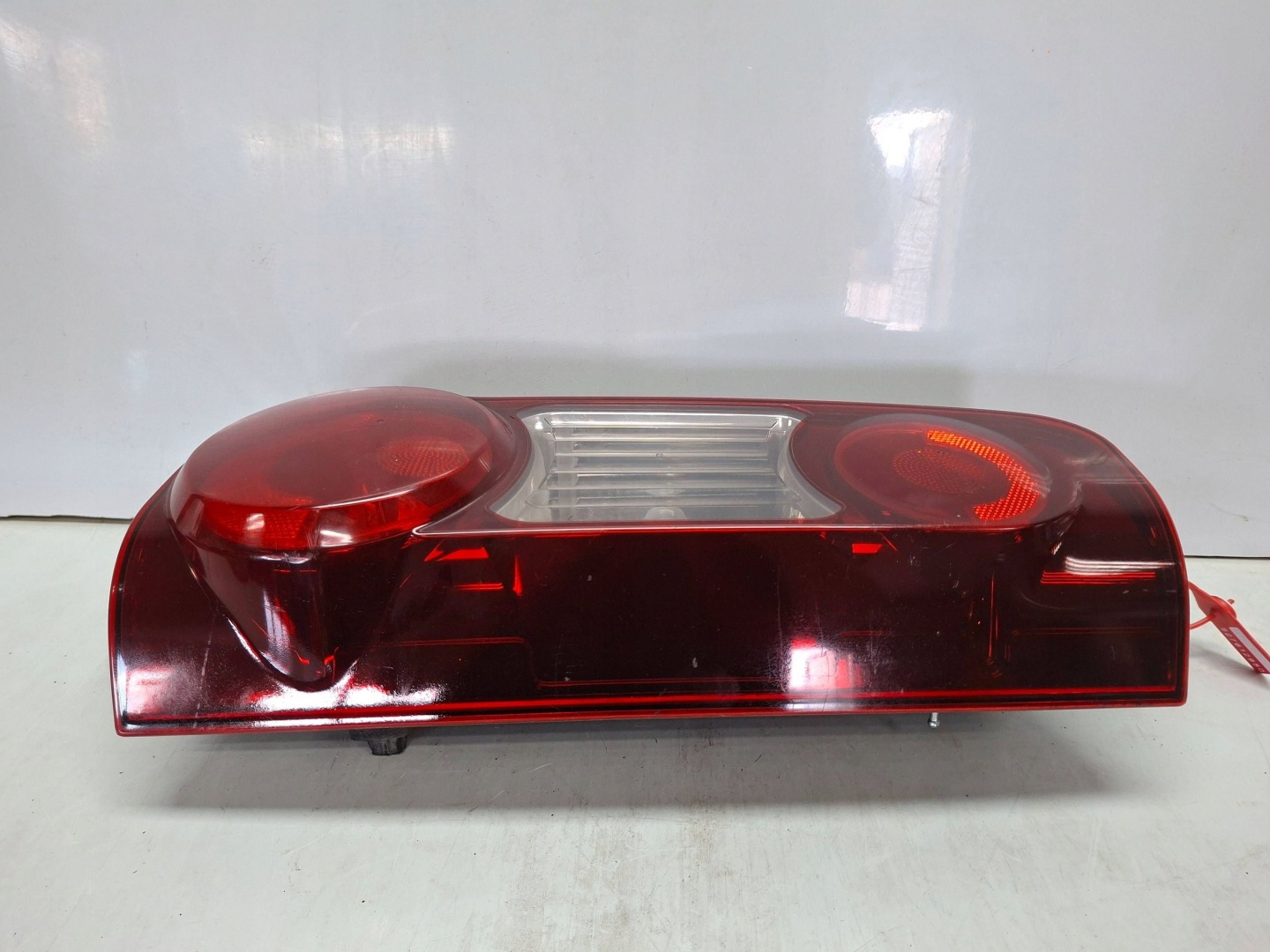 light rear right 9680607880 PEUGEOT PARTNER II LIFT 2012