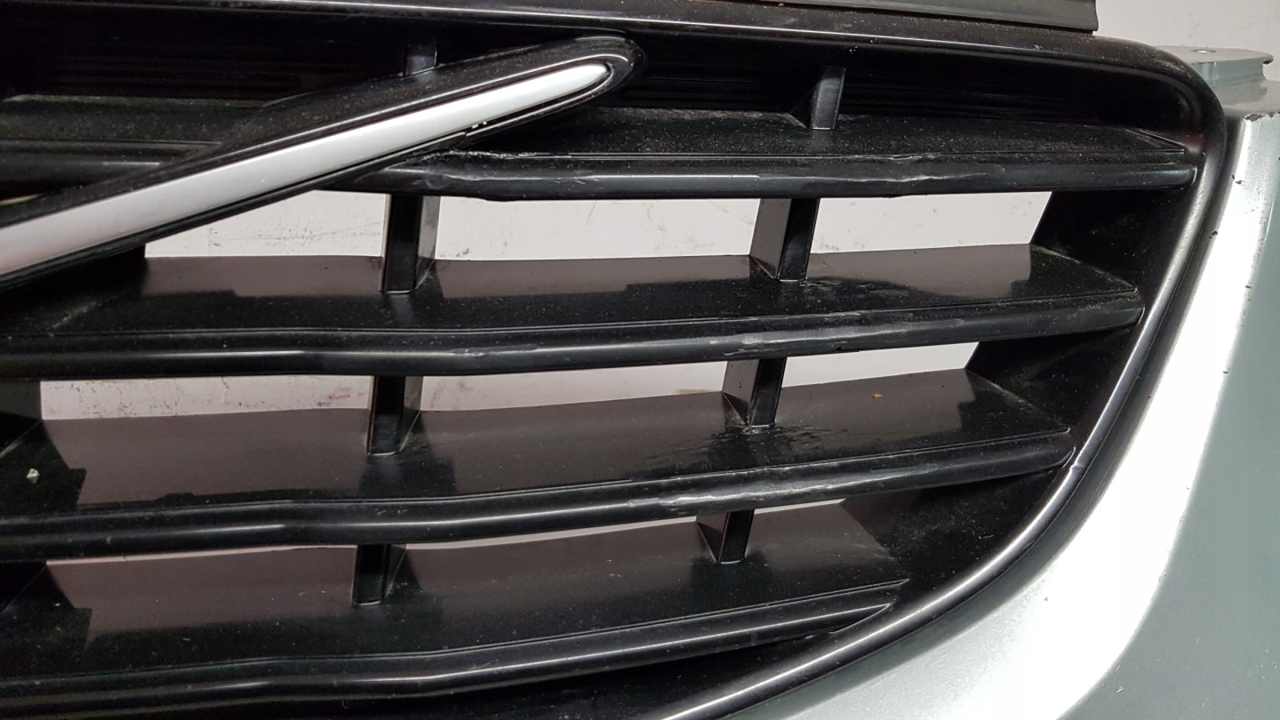 VOLVO XC60 XC 60 R-design 13 - bumper front 8464