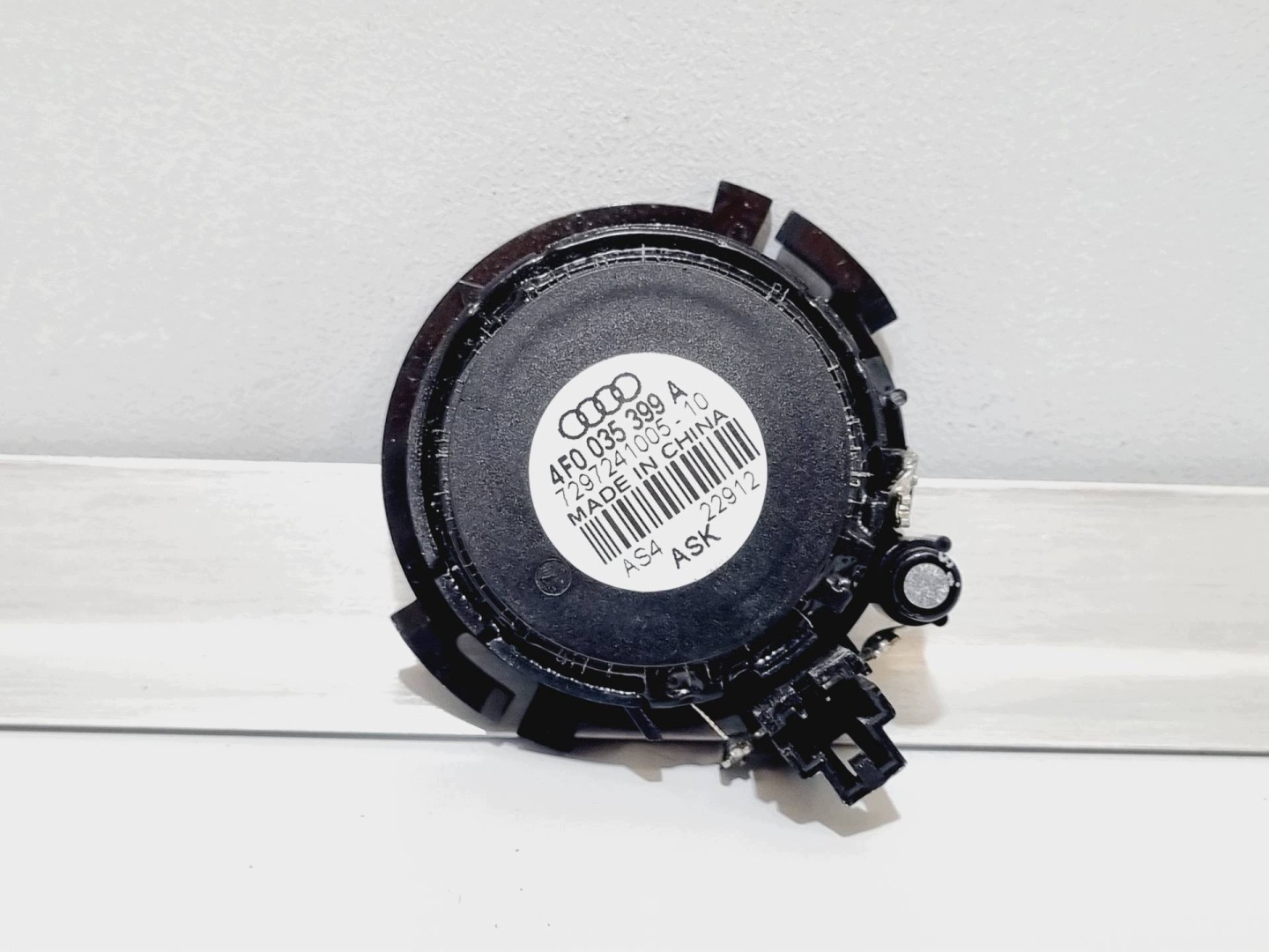 speaker wysokotonowy door rear part Audi A4 B8 facelift 2013 4E0035399A