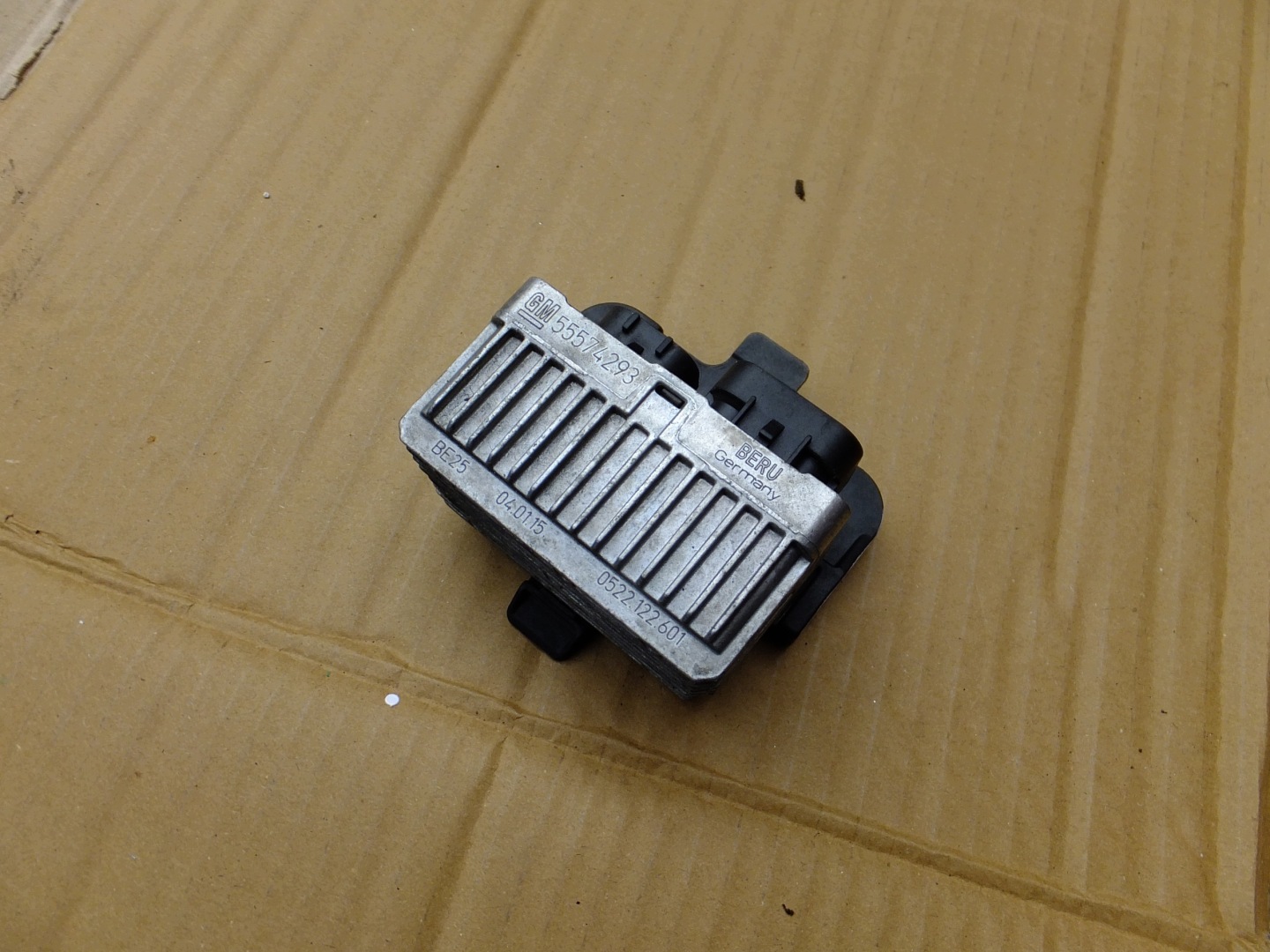 relay svíčky chevrolet orlando 2,0 vcdi 55574293