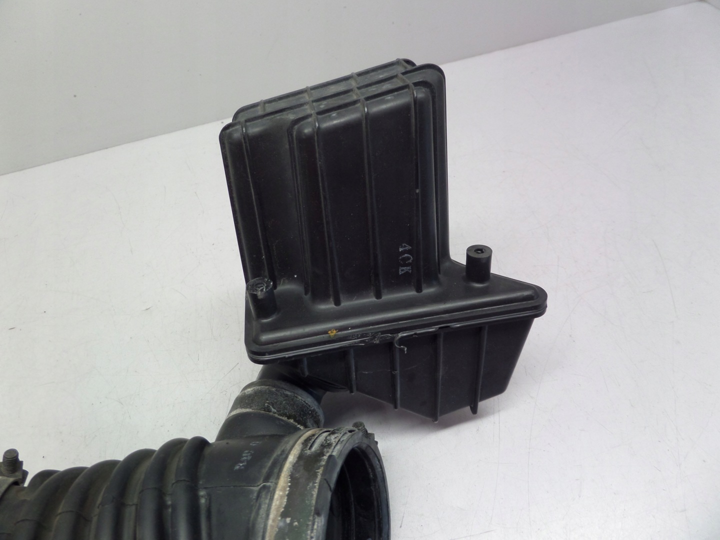 Schlauch rohr luft DOLOT 1.6B MAZDA 3 und BK LF50132211