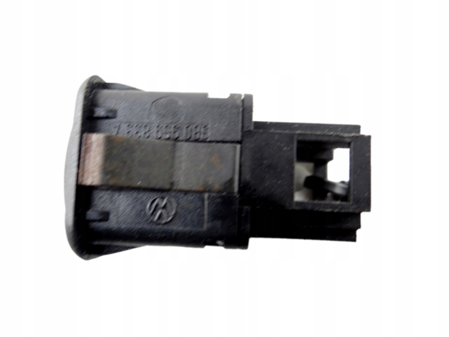Interrupteur bouton commande verrouillage centralisé du capot Carburant SEAT LEON 3B0959833A