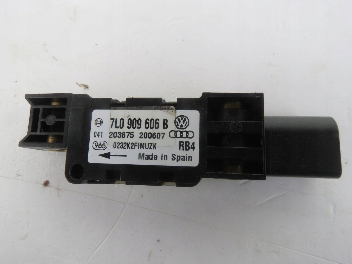 Crashsensor Drucksensor AIRBAG PORSCHE CAYENNE und 7L5 4.8 V8 4B0959643E
