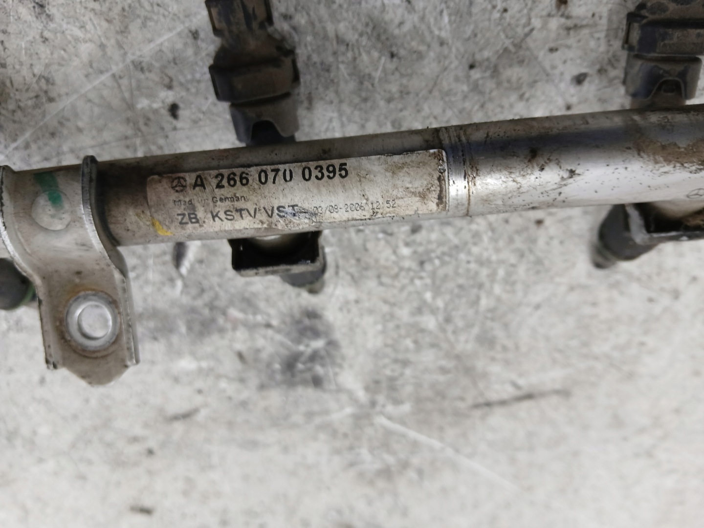 MERCEDES W169 1.7 rampe injection A2660700395