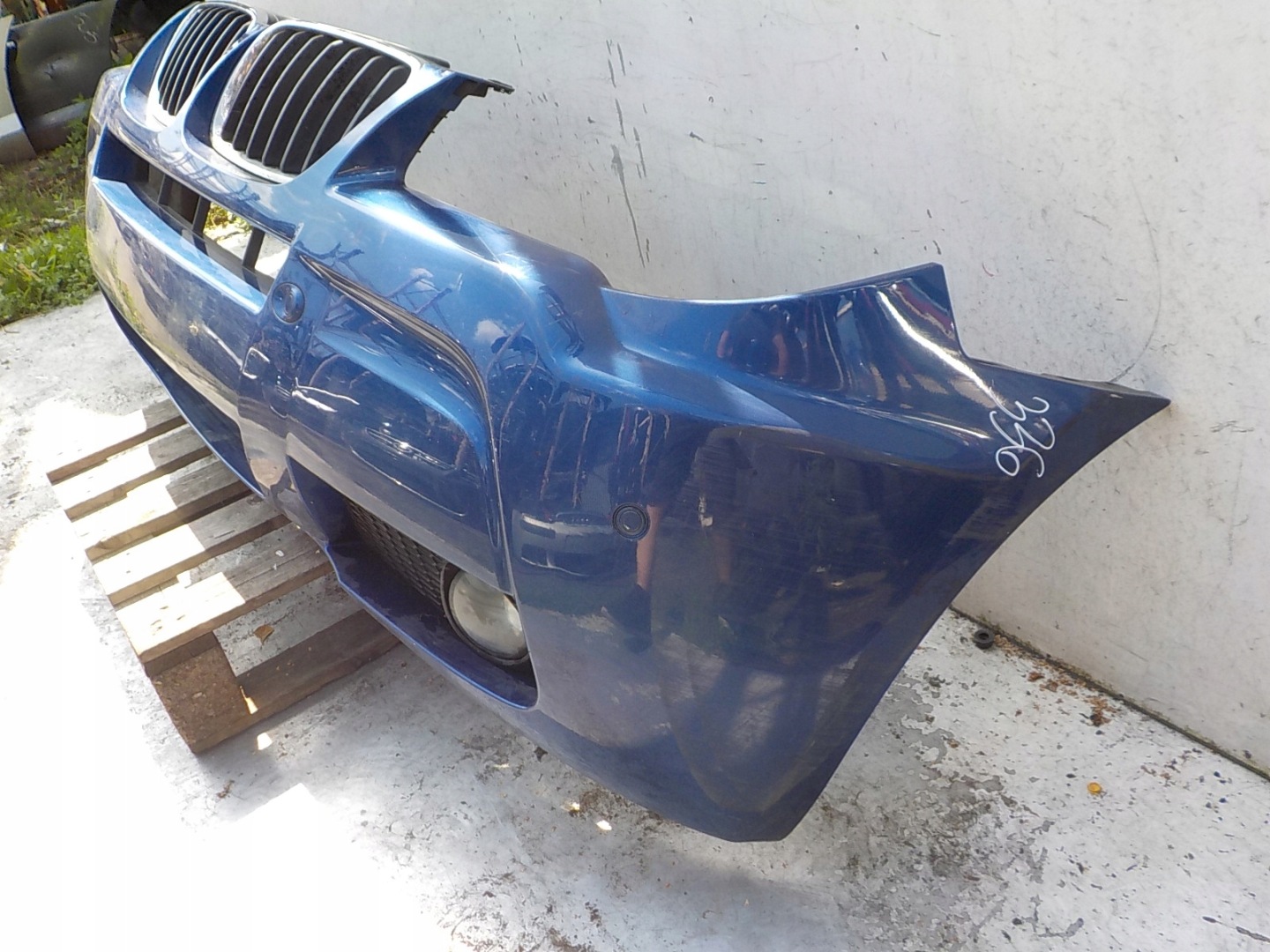 336 BMW X3 E83 LIFT m-packet bumper front front PDC